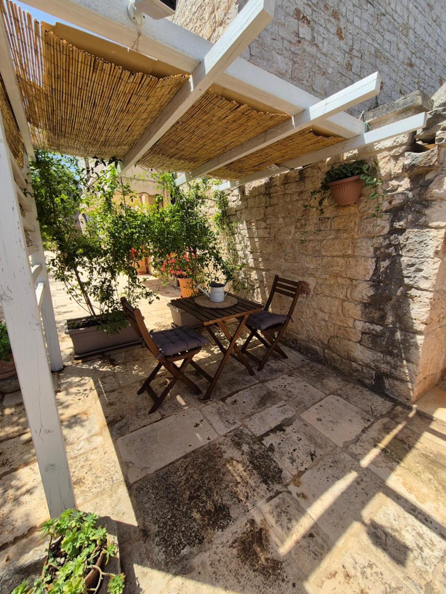 Hostal Il Trullo Di Nonna Lella Castellana Grotte Exterior foto